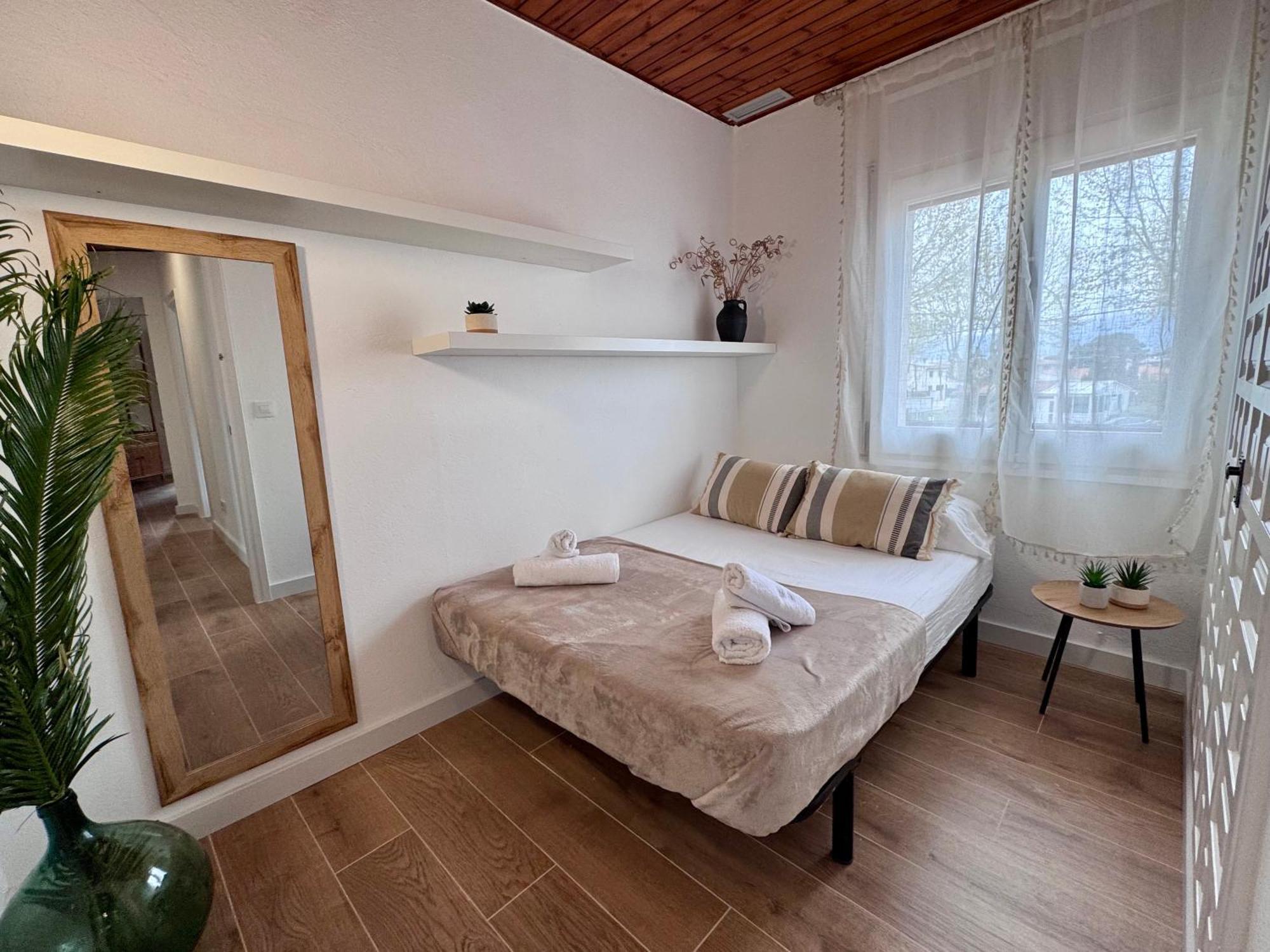 Gorgot P1 I Apartamento Con Terraza Y Piscina Comunitaria Cerca De La Playa Эмпуриабрава Экстерьер фото
